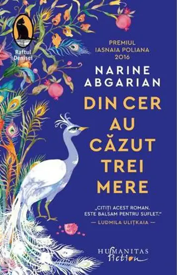 Din cer au cazut trei mere